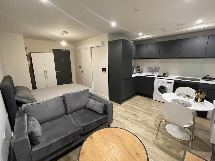 شقة Stylish Flat In Old Trafford مانشستر المظهر الخارجي الصورة